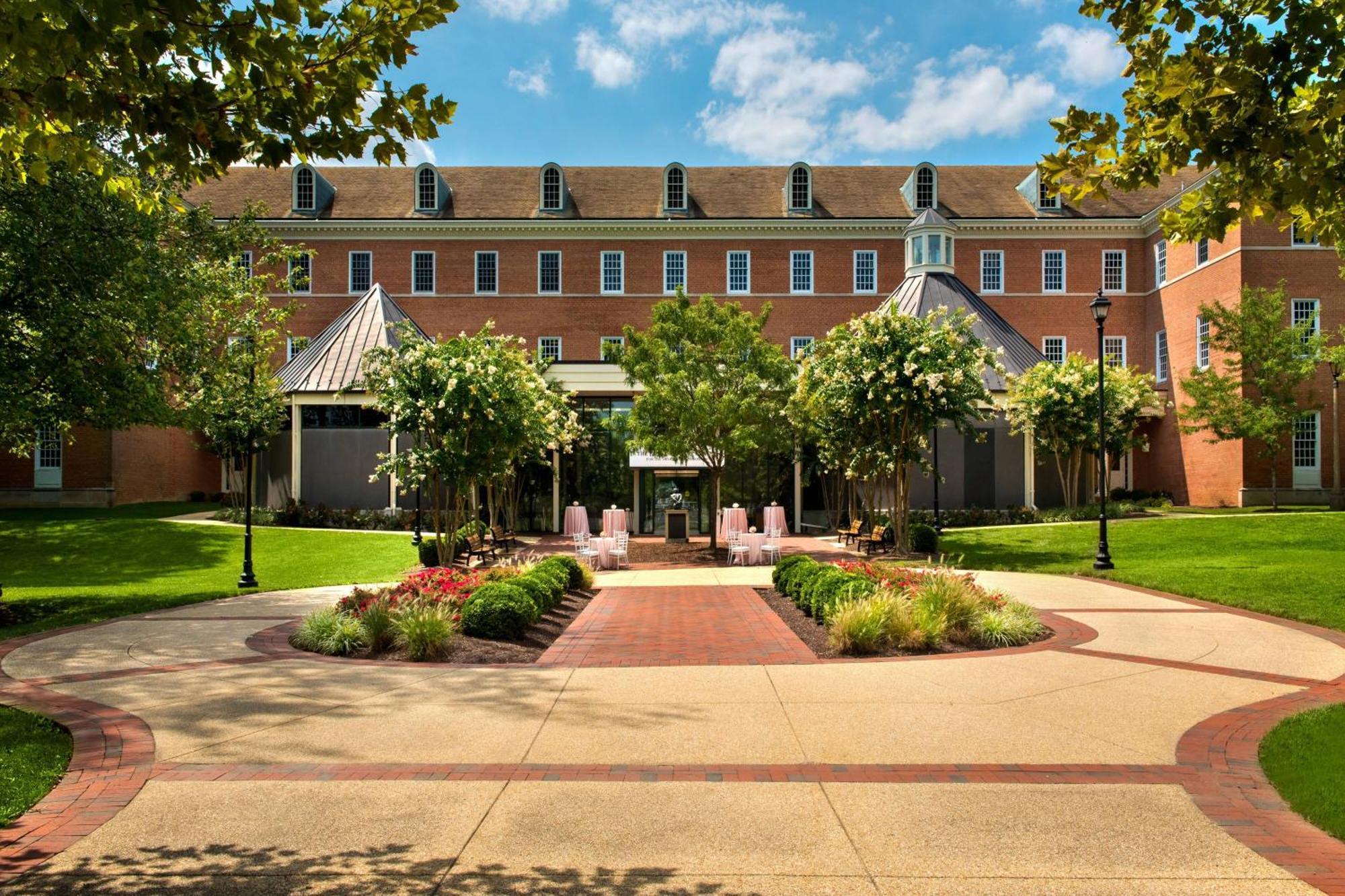 College Park Marriott Hotel & Conference Center Extérieur photo